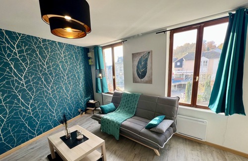 Barentin Apartment | La Feuille Dorée ★ Hyper-Centre ★ 15min Rouen