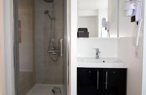 La Tour-Blanche-Cercles Bed & Breakfast | La Fin De La Faim