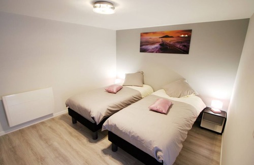 La Tour-Blanche-Cercles Bed & Breakfast | La Fin De La Faim