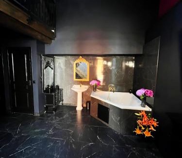 Flagy House | La Fleurangeraie - L'Orchidarium