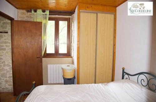 Montbazens House | LA FLORDELINE classé 2 étoiles draps et serviettes non fournis