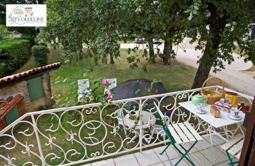 Montbazens House | LA FLORDELINE classé 2 étoiles draps et serviettes non fournis