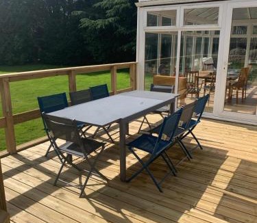 Beuzeville House | La Follette