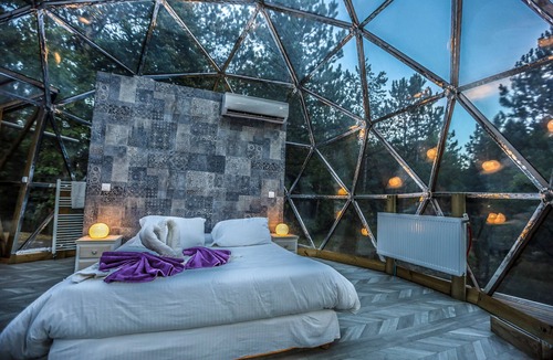 Saint-Pierre-d'Argencon Bed & Breakfast | La Font Vineuse