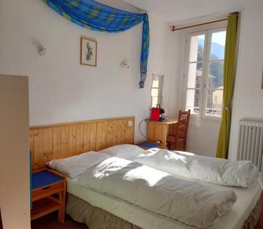 Olette Bed & Breakfast | La Fontaine - Chambres d'Hôtes