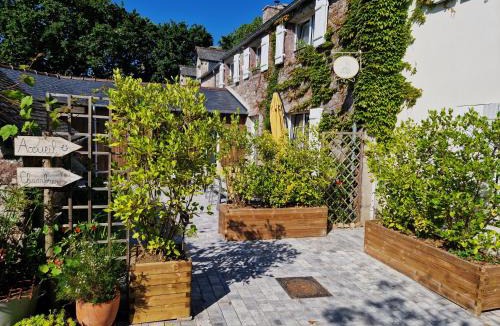 Pleherel-Plage-Vieux-Bourg Bed & Breakfast | La Fontaine de Resnel