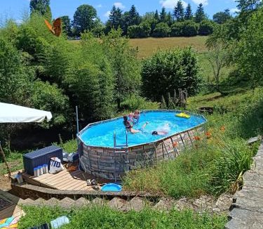 Thiviers Bed & Breakfast | La Fontaine du Mas