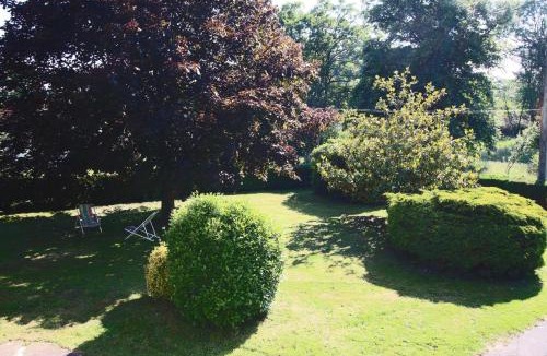 Saint-Mathieu House | La fontaine