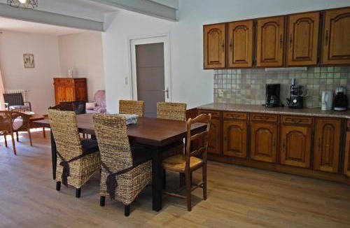 Saint-Mathieu House | La fontaine