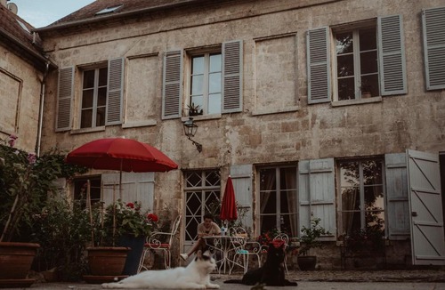 La Ferte-Milon Bed & Breakfast | La Fontaine Racine - Chambres d'hôtes