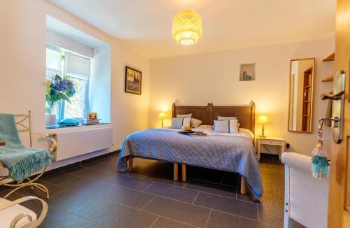 Saint-Quentin-les-Anges House | La Forcerie de Chatelais