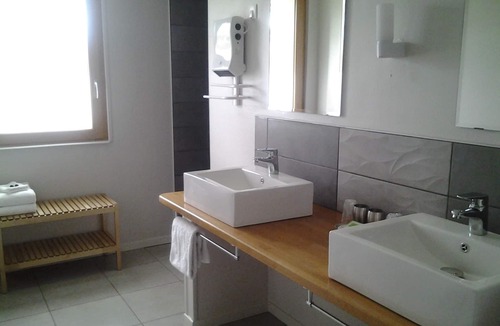 Monclar-de-Quercy Bed & Breakfast | La Forestière