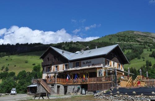 La Garde Hotel | La Foret De Maronne