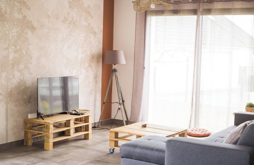 Criquetot-lʼEsneval House | La Forge 10 min from Etretat, ground floor