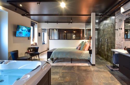 Eppe-Sauvage Apartment | La Forge By CV - Jacuzzi, Sauna, plat repas et petit déjeuner