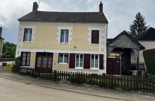 Sainte-Colombe-sur-Loing House | La Forge 4 personnes
