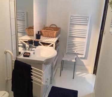 Agris House | La Forge, Lieu des Chevilloux