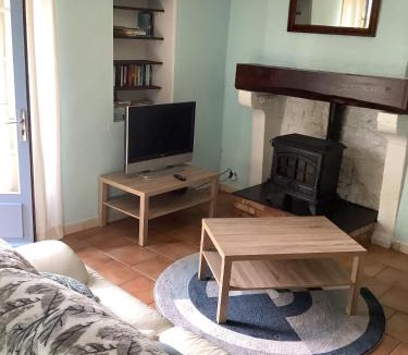 Agris House | La Forge, Lieu des Chevilloux