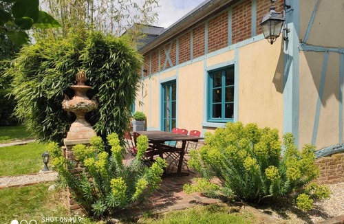 Lorleau Cottage | La Forlane, charming bed and breakfast in Lyons-la-Forêt