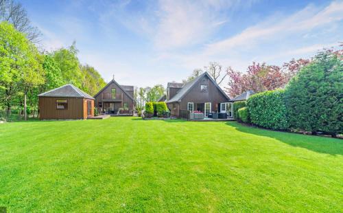 Tillicoultry Ski Chalet | La Fortuna Lodges