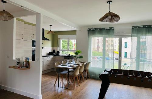 Centre ville - Urbanistes Apartment | La Fougeraise - Plein centre, Baby-foot, 6 pers