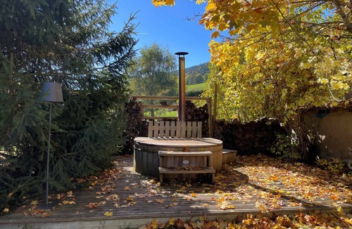 Meaudre Cottage | La Bergerie with elevated terrace mountain view