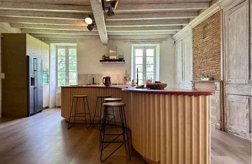 Sainte-Colombe-de-Villeneuve House | Large house with swimming pool and green park