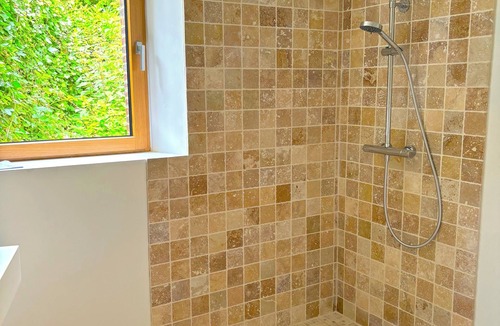 Sainte-Scolasse-sur-Sarthe Cottage | La Maison d'Émile