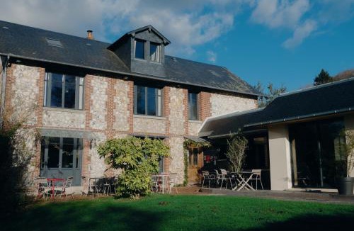 La Riviere-Saint-Sauveur Hotel | La Fraîchette-Hôtel & Spa