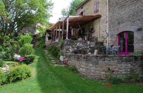 Saint-Jean-des-Ollieres Bed & Breakfast | LA FREIRESSA