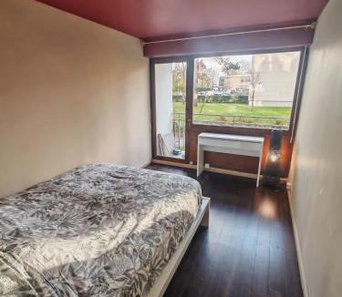 Velizy-Villacoublay Apartment | La Fresque