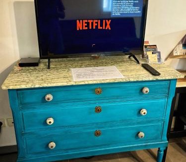 Saint-Hippolyte Apartment | La galerie du peintre