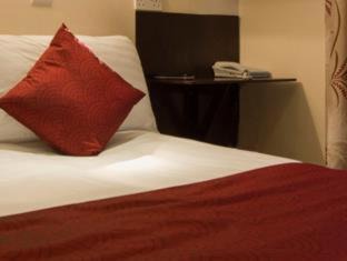 Hampstead House | La Gaffe - Bed and Breakfast