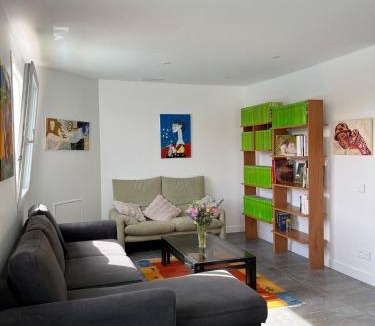 Veyre-Monton House | La galerie de Josette