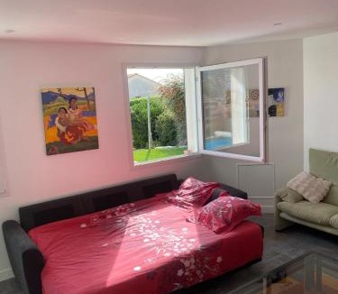 Veyre-Monton House | La galerie de Josette