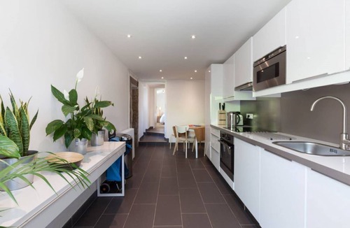 Parame House | La Galissonière: charming house with garden, 10-minute walk from the beach