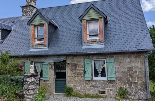 Champagnac-la-Noaille House | "La Gamine charming house