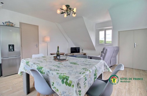 Brech House | La Gandonnière - BRECH