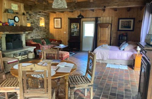 Nivillac House | la garçonnière