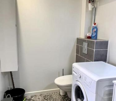 La Garde Apartment | La Garde : joli studio dans résidence