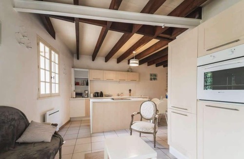 Liniers Cottage | La Garde: nice cottage of character for 4/5 pers