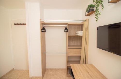 Le Plessis-Robinson House | La Garden Room Logement en Colocation