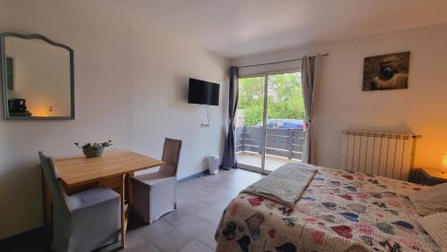 Nant Hotel | La Gare aux Anes