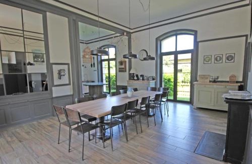 Champagnac-la-Riviere House | La gare aux oiseaux