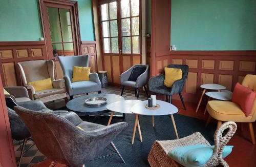 Chambretaud House | La gare de Chambretaud