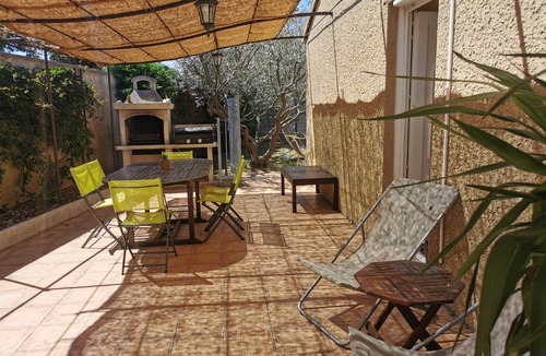 Saint-Victor-la-Coste House | La Garrigue - Maison avec piscine 20min d'Avignon