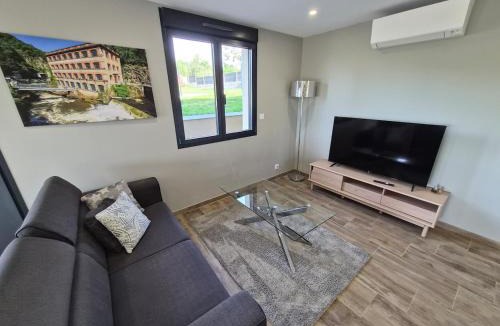 Thiers House | La Gelinotte gîte avec jardin et spa
