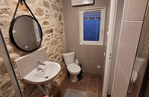 Le Poire-sur-Vie House | la Genotière