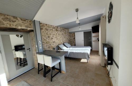Le Poire-sur-Vie Bed & Breakfast | La genotière