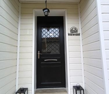 Louze House | La Gilbertine